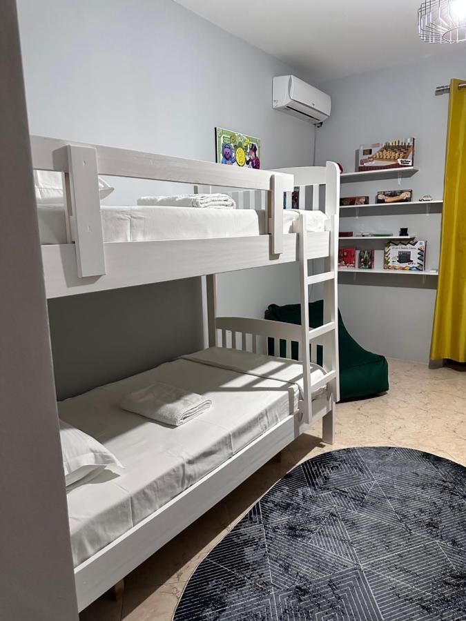 Super House Blloku - 3 Rooms Tirana Exterior foto